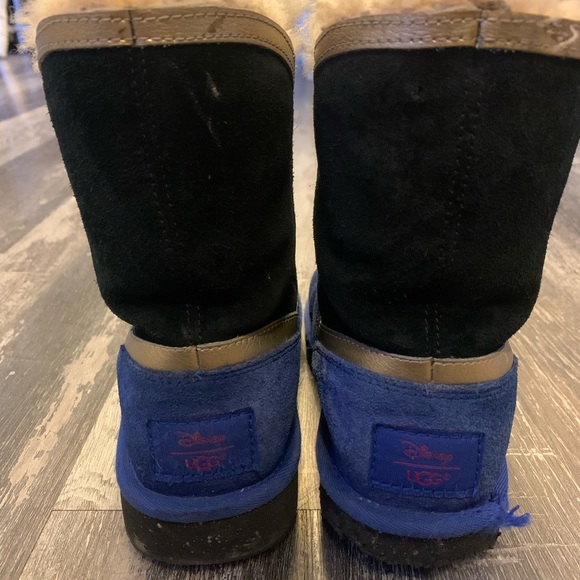 Disney Uggs - Picture 3 of 6